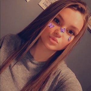 Meet your Posher, Alissa